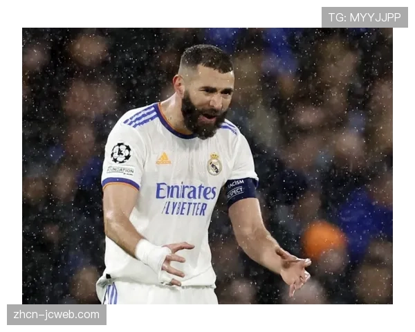 维尼修斯专访：谈及欧冠卫冕压力与个人成长历程